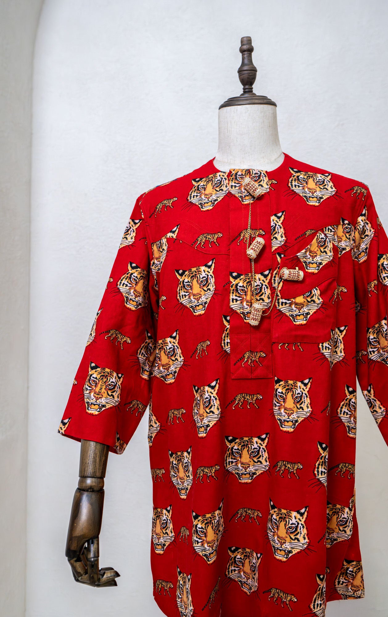 Crown Native Set Item #1